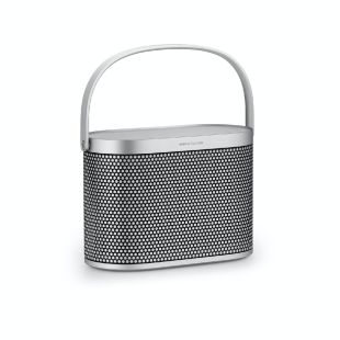Bang & Olufsen Beosound A5 kaasaskantav multiruum WiFi kõlar on hõbedasest alumiiniumist