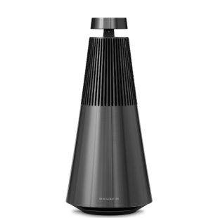 Bang & Olufseni Beosound 2 3rd gen multiruum Wifi kõlar on mustast alumiiniumist ning disainilt koonuse kujuline
