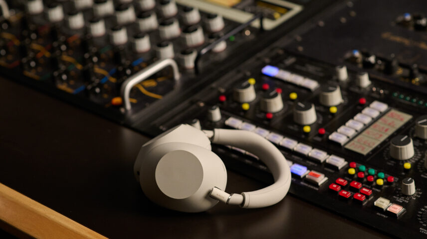 Sony uued tippklassi klapid on kohal: WH-1000XM6 toob veelgi parema heli ja mürasummutuse